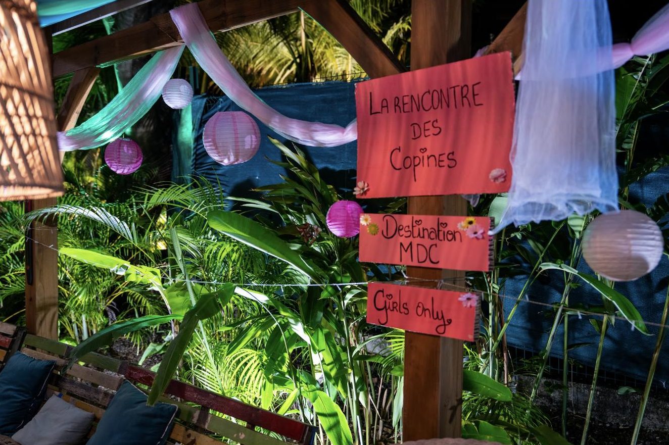 Décor de la Guinguette des Copines
